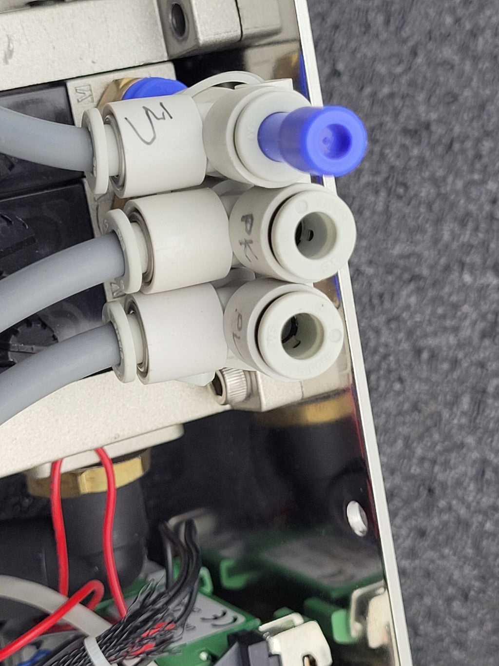 Interface SMC Pressure Switch Pneumatic Valve Block ZSE40A-01-T ZSE40-01-22L