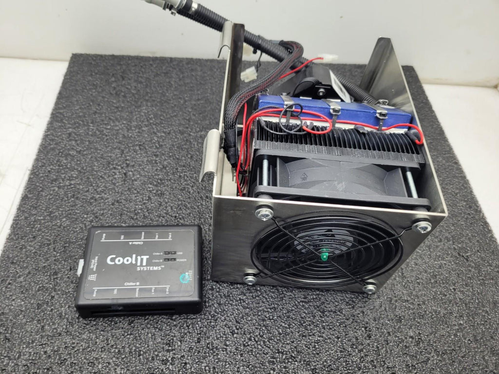 CoolIT SYSTEMS FREEZONE D5C Thermoelectric Cooler + Controller as pictured