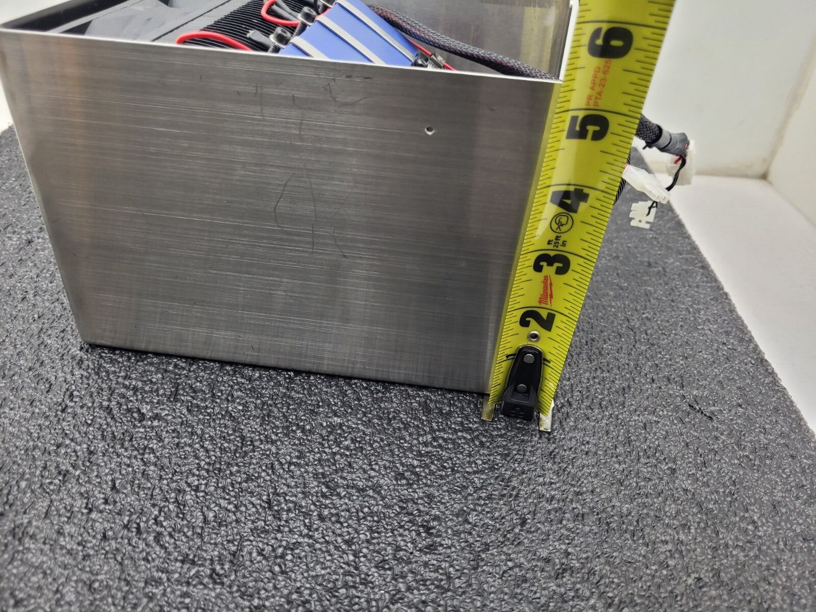 CoolIT SYSTEMS FREEZONE D5C Thermoelectric Cooler + Controller as pictured