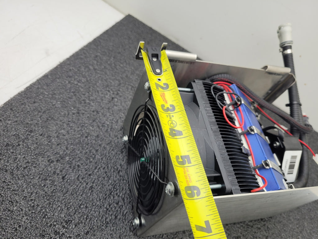 CoolIT SYSTEMS FREEZONE D5C Thermoelectric Cooler + Controller as pictured