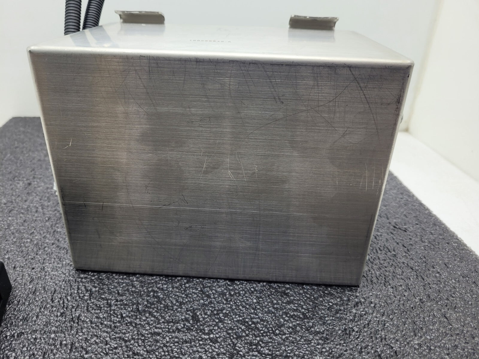 CoolIT SYSTEMS FREEZONE D5C Thermoelectric Cooler + Controller as pictured