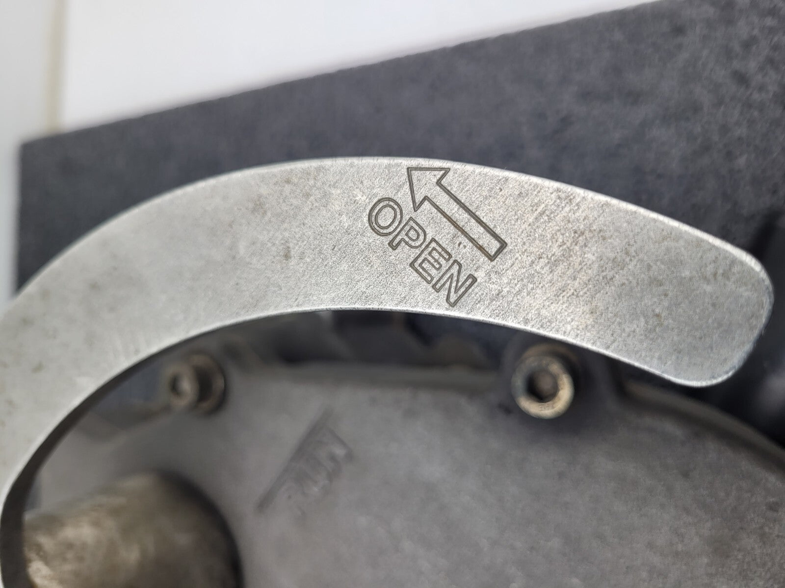 Amot RIGSAVER SGE Valve 7002472A-HAC 4" 7002 Swing Gate Air Shut Off Valve QSK50