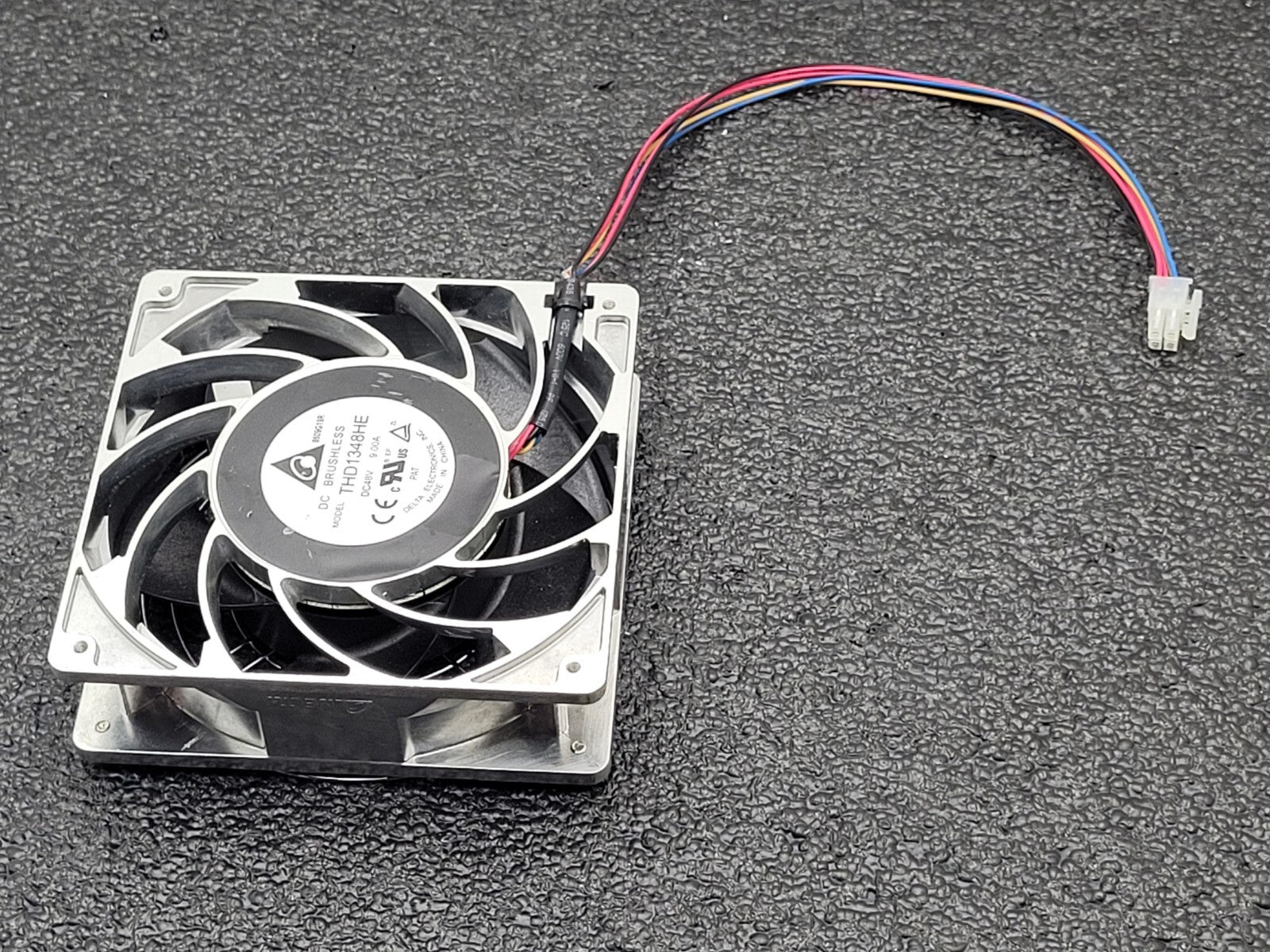 Lot of -  6  Delta Fans THD1348HE DC Fan Axial Ball Bearing 48V 9A