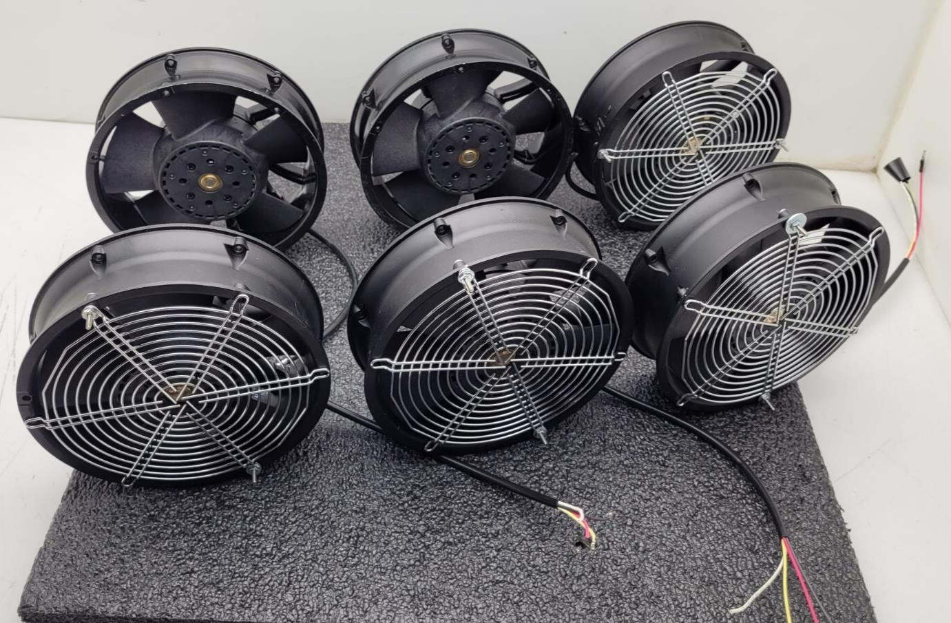 Lot of - 6  Minebea  R172A0-051-D0790 DC48V 6A 288.0W   4-wire cooling fans.