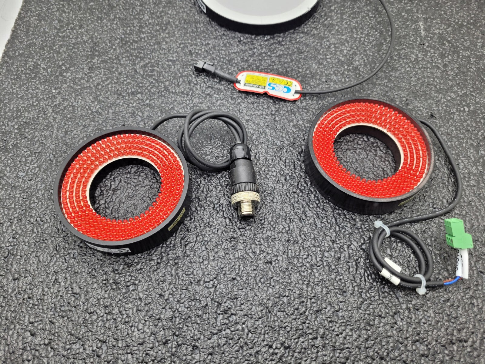 Lot of 3x COGNEX QRL-090050-66 CCS LFR-130K LED LIGHT RING 12V 4.5W