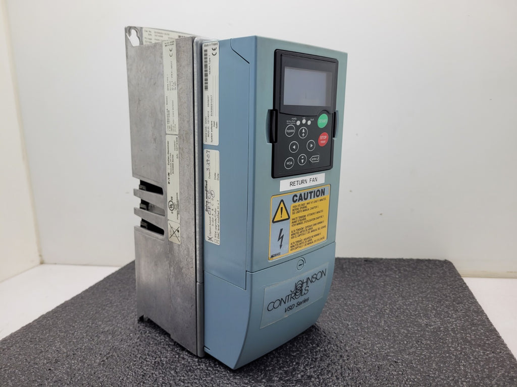 Johnson Controls VSD AC Drive SVX002A1 SVX9000 3HP 3PH 220-240 0-500Hz 11A
