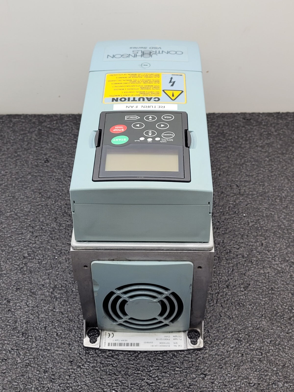 Johnson Controls VSD AC Drive SVX002A1 SVX9000 3HP 3PH 220-240 0-500Hz 11A