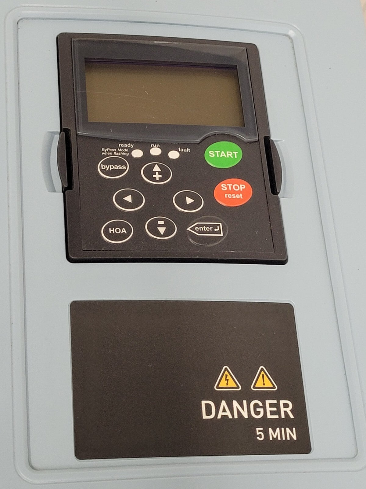 Johnson Controls VSD Series Variable AC Drive VS020210A-N0000 20HP 3PH 240VAC