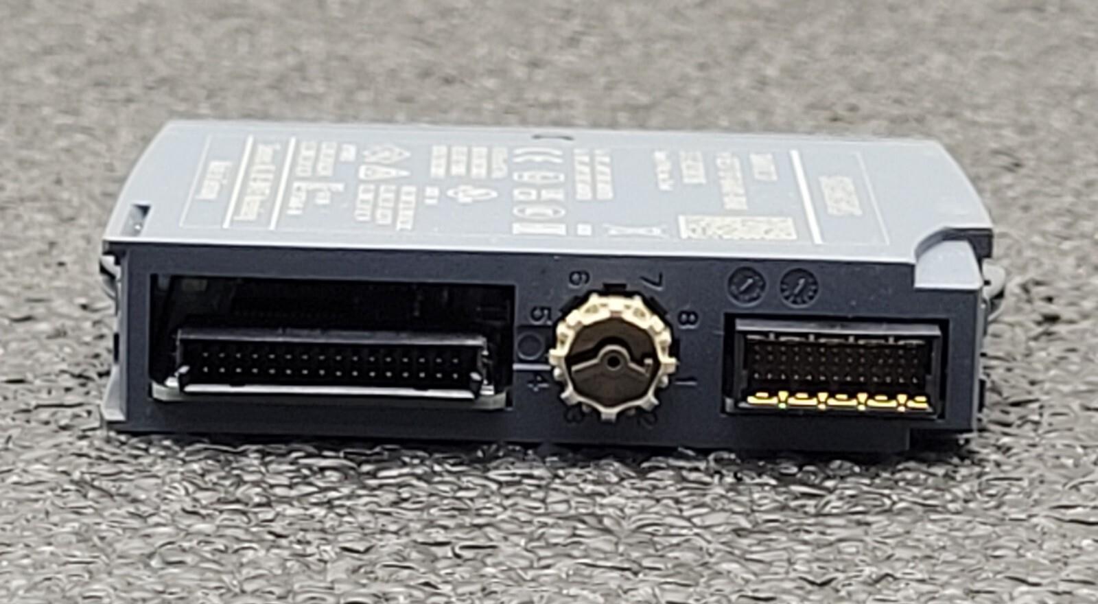 SIEMENS 6ES7 137-6AA01-0BA0 SIMATIC S7 CM PTP COMMUNICATION MODULE