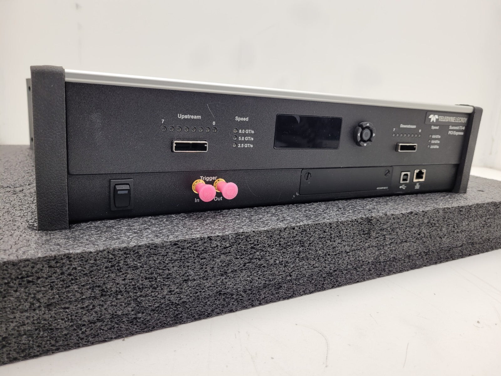 Teledyne LeCroy Summit T3-8 PCI Express Multi‐Lane Protocol Analyzer Unit B
