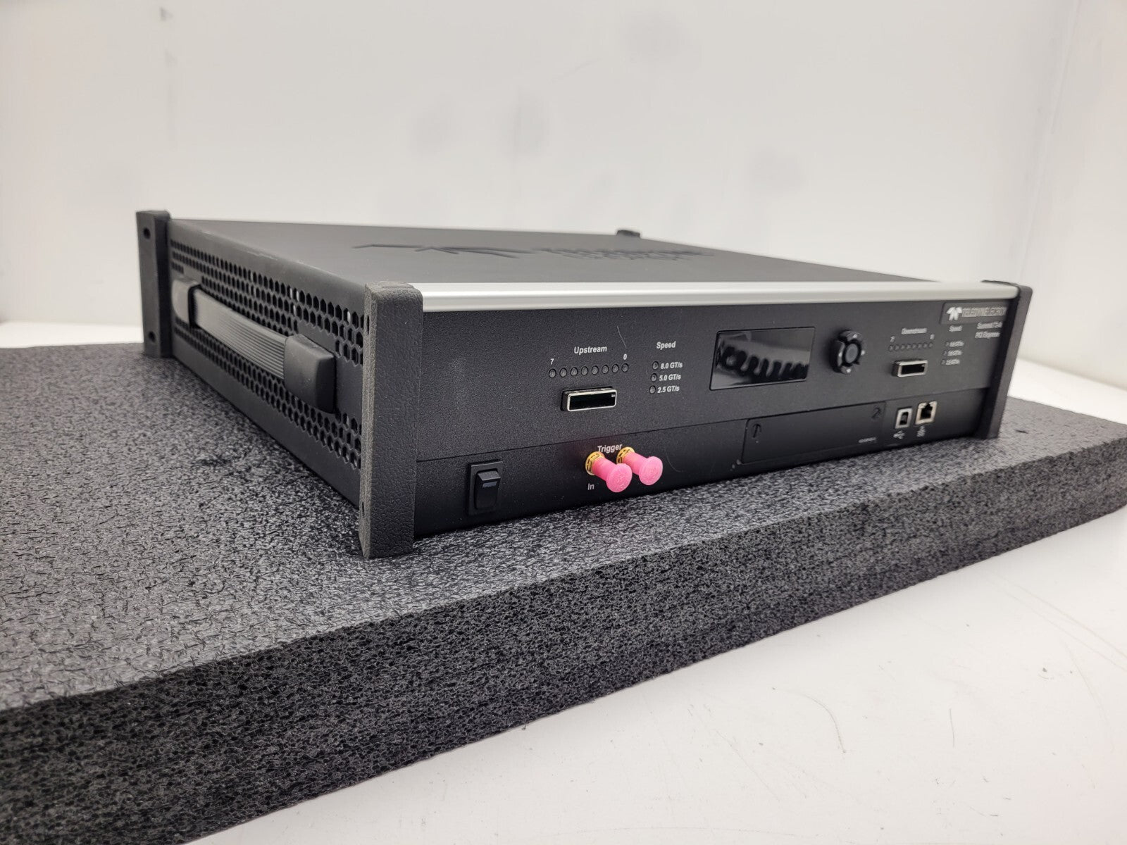 Teledyne LeCroy Summit T3-8 PCI Express Multi‐Lane Protocol Analyzer Unit B