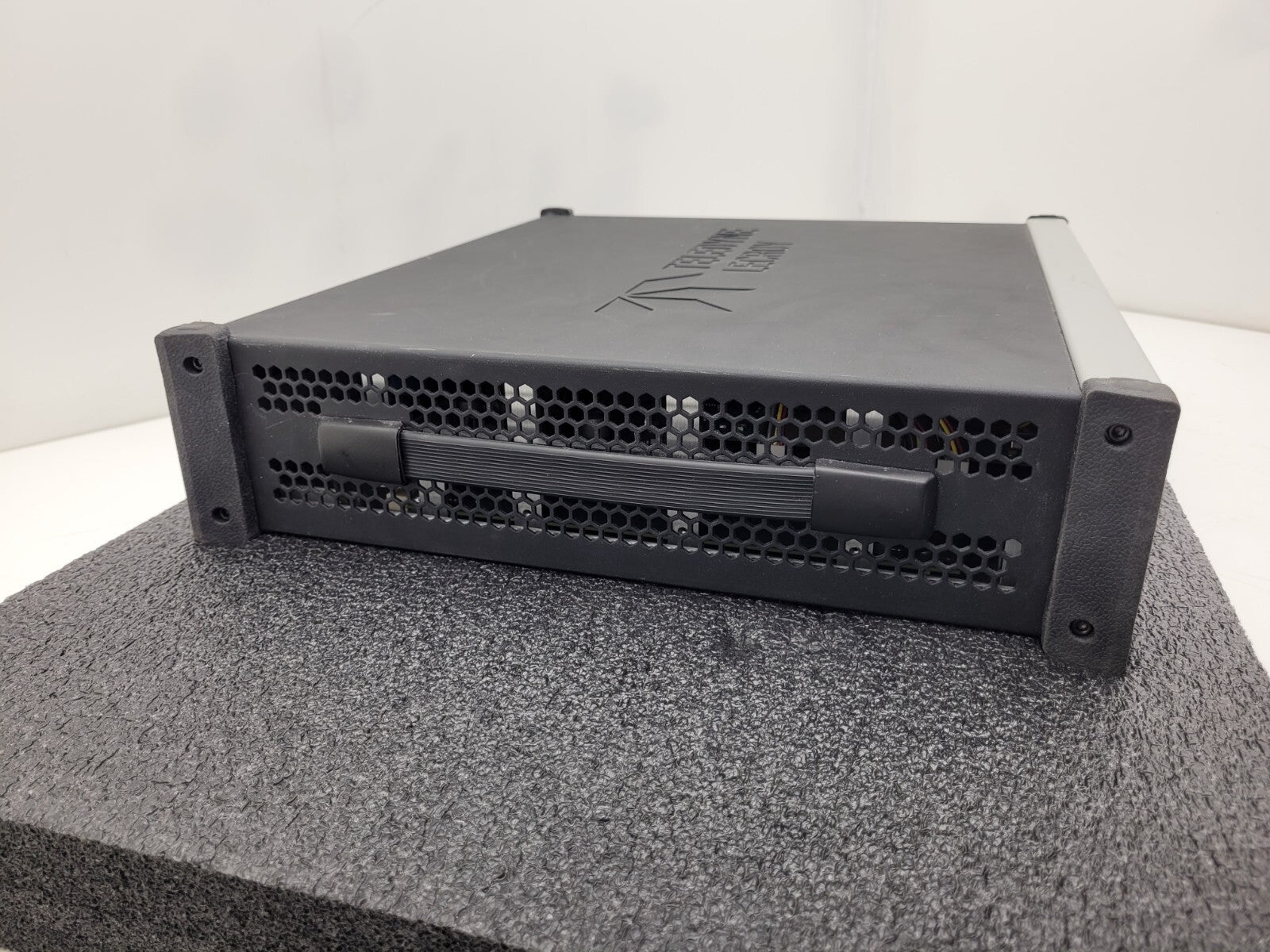 Teledyne LeCroy Summit T3-8 PCI Express Multi‐Lane Protocol Analyzer Unit B