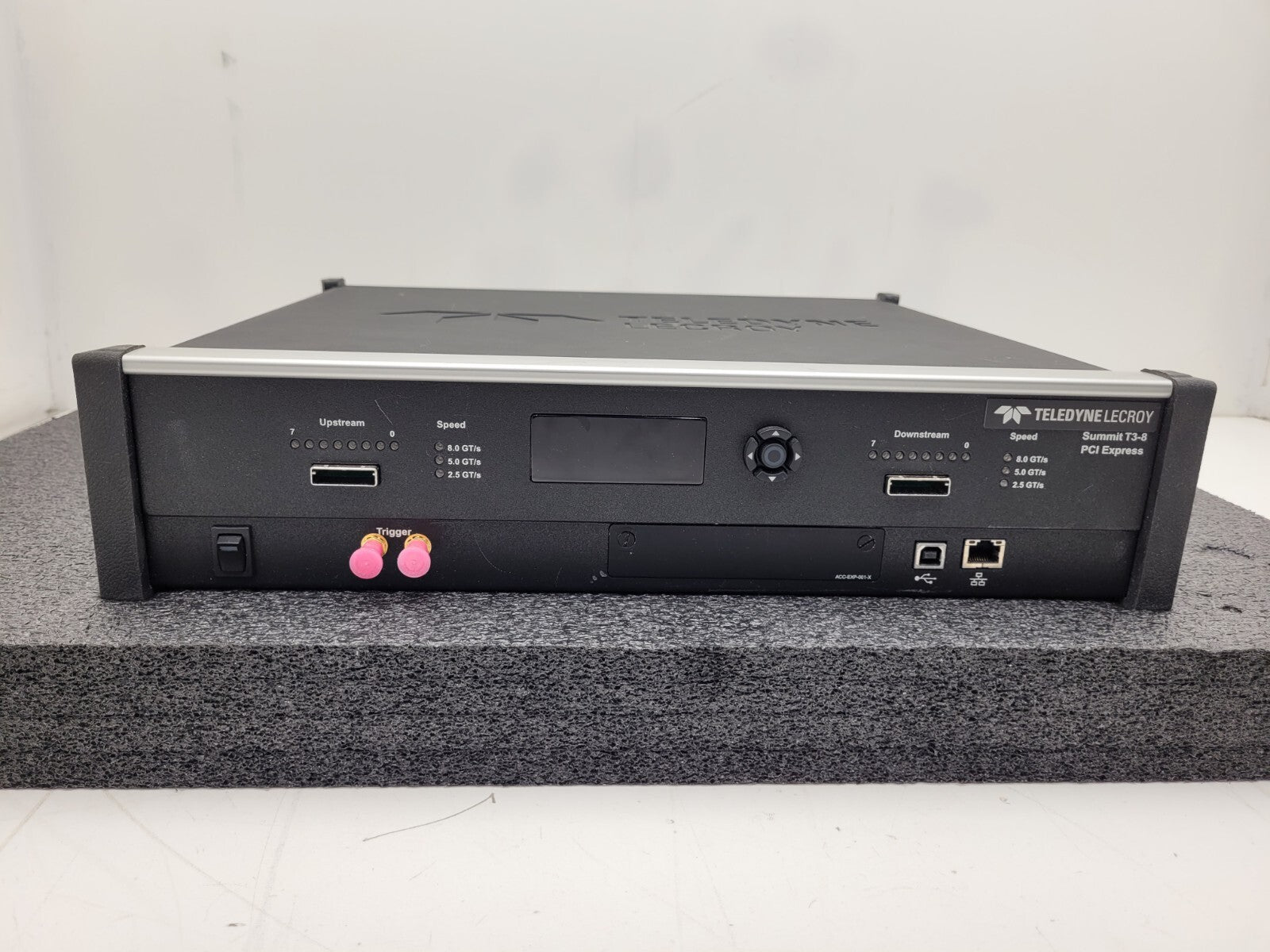 Teledyne LeCroy Summit T3-8 PCI Express Multi‐Lane Protocol Analyzer Unit B