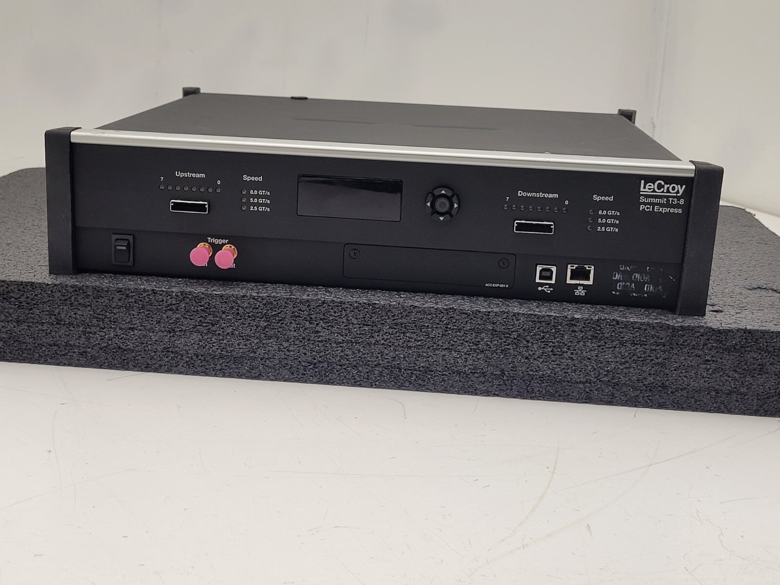 Teledyne LeCroy Summit T3-8 PCI Express Multi‐Lane Protocol Analyzer Unit A
