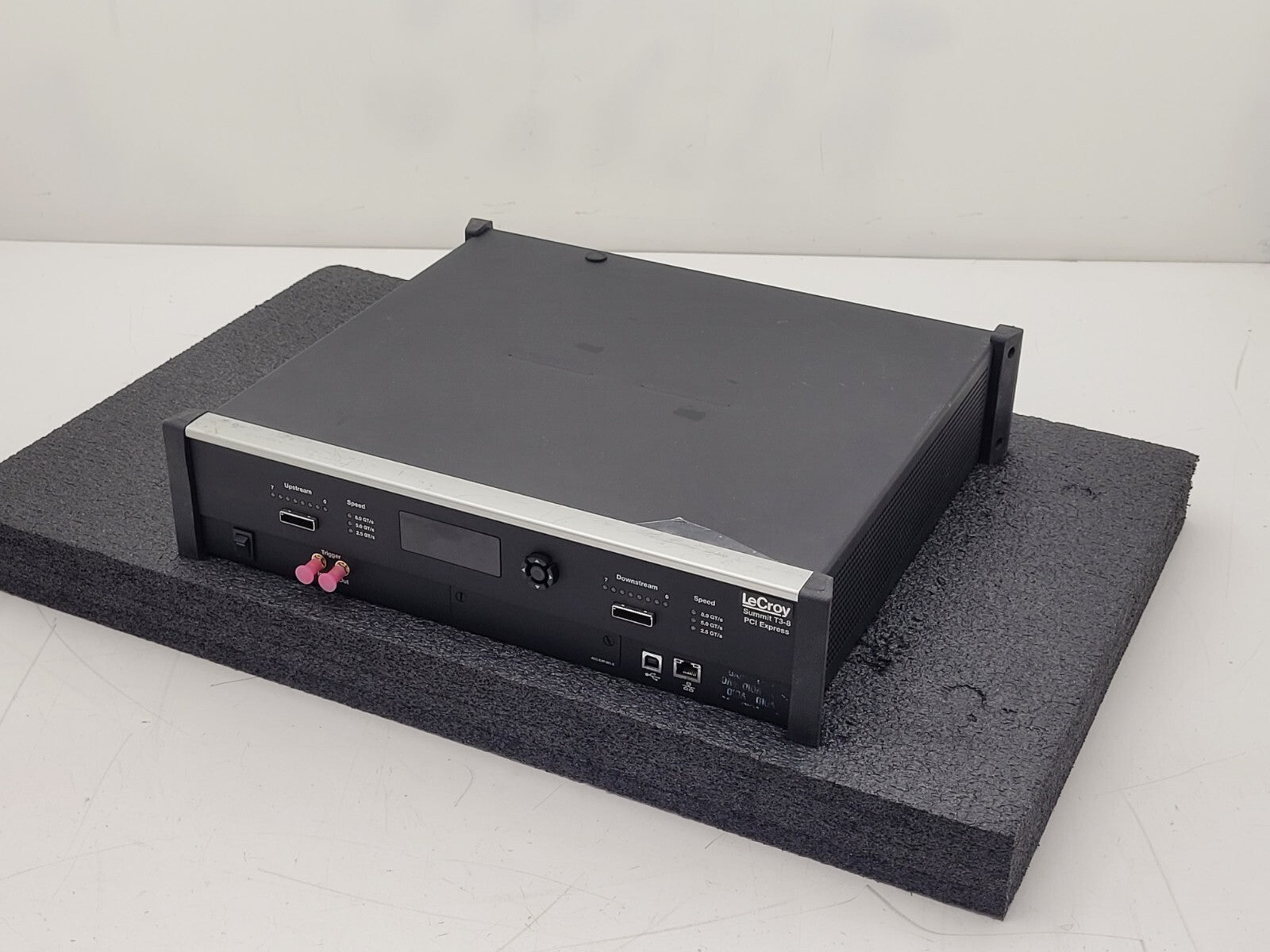 Teledyne LeCroy Summit T3-8 PCI Express Multi‐Lane Protocol Analyzer Unit A