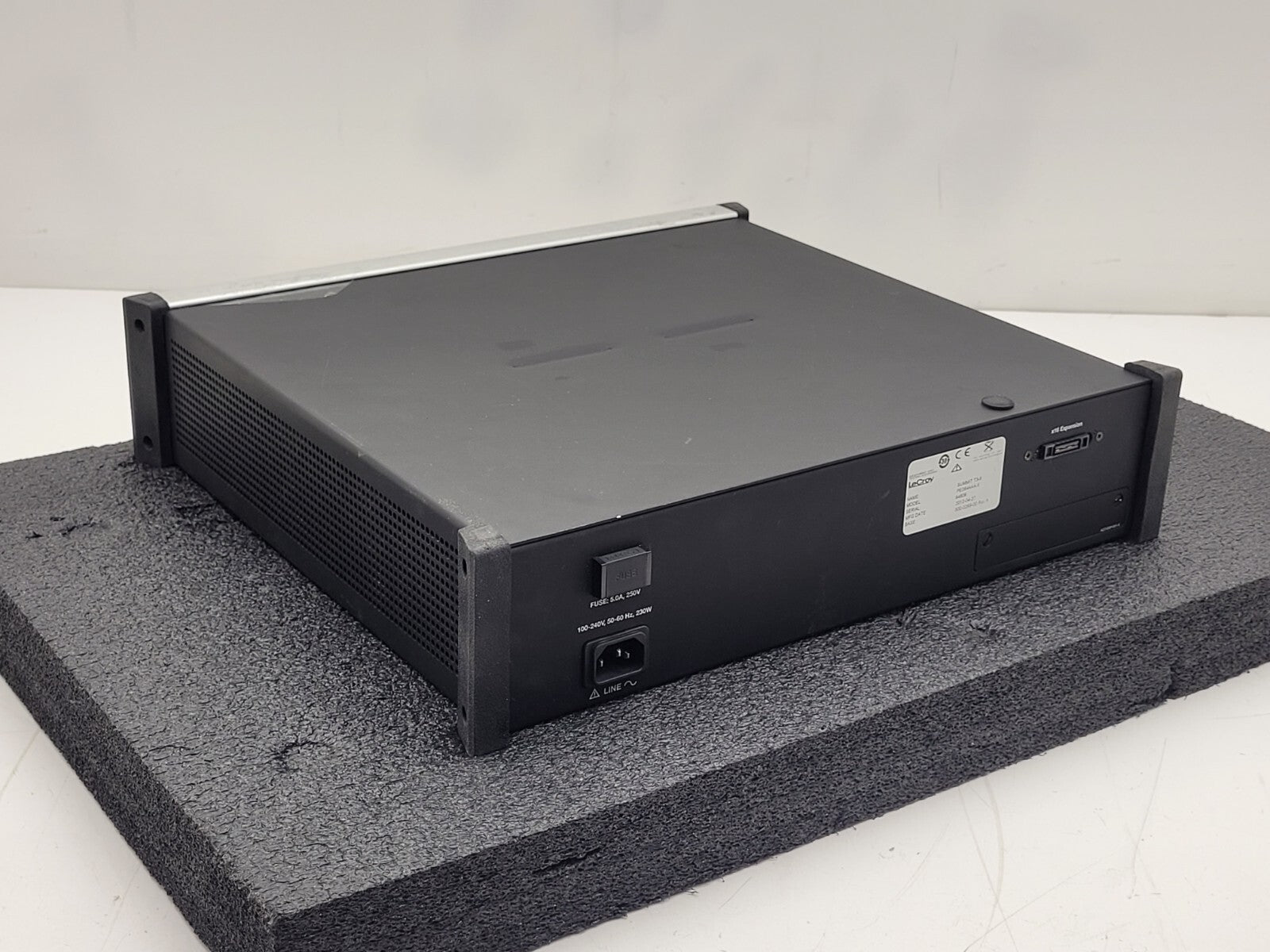 Teledyne LeCroy Summit T3-8 PCI Express Multi‐Lane Protocol Analyzer Unit A