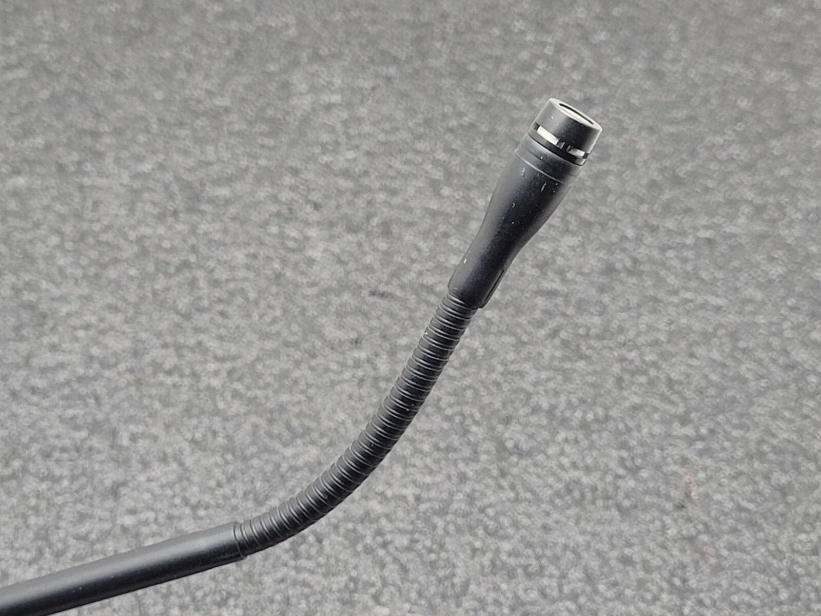 Shure Microflex MX418 18'' Cardioid Condenser Gooseneck 150ohm Microphone MX 418