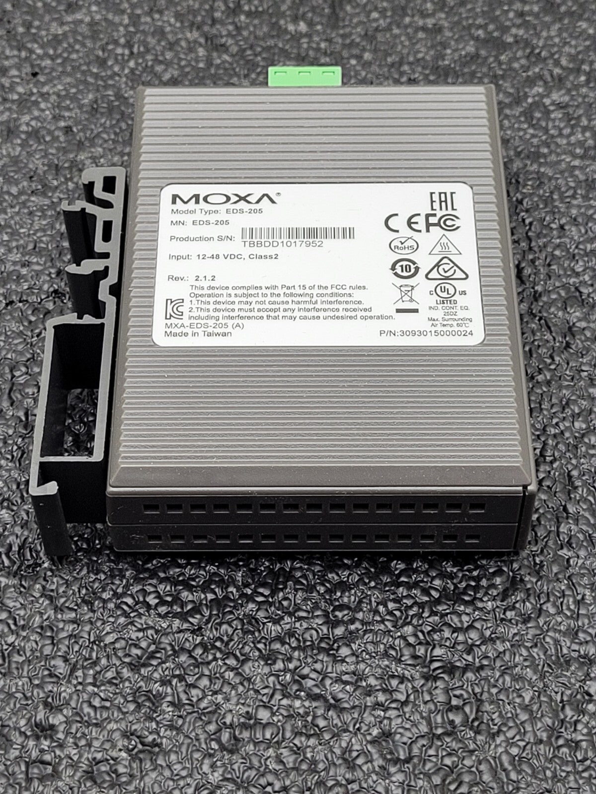 Moxa EDS-205 55-port Non-network Management Ethernet Switch 1PC New EDS205