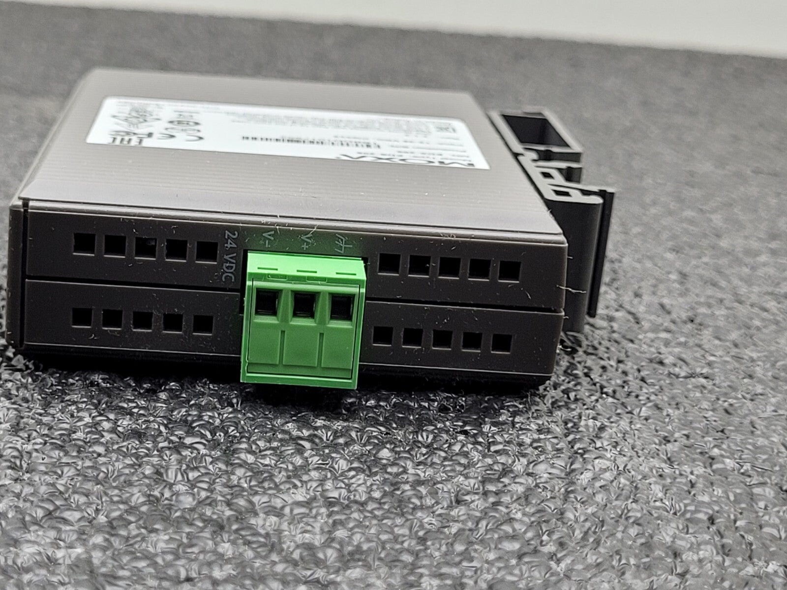 Moxa EDS-205 55-port Non-network Management Ethernet Switch 1PC New EDS205