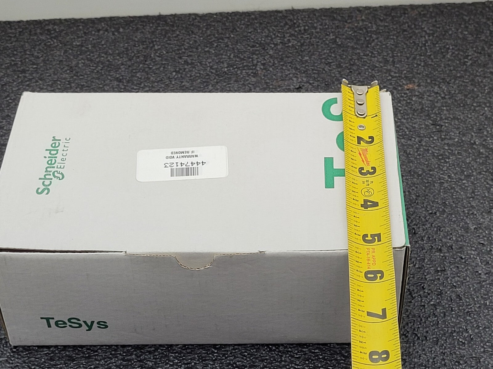 SCHNEIDER ELECTRIC DF223NC 4 FUSE HOLDER 22x58mm Fuses DIN Rail Mount