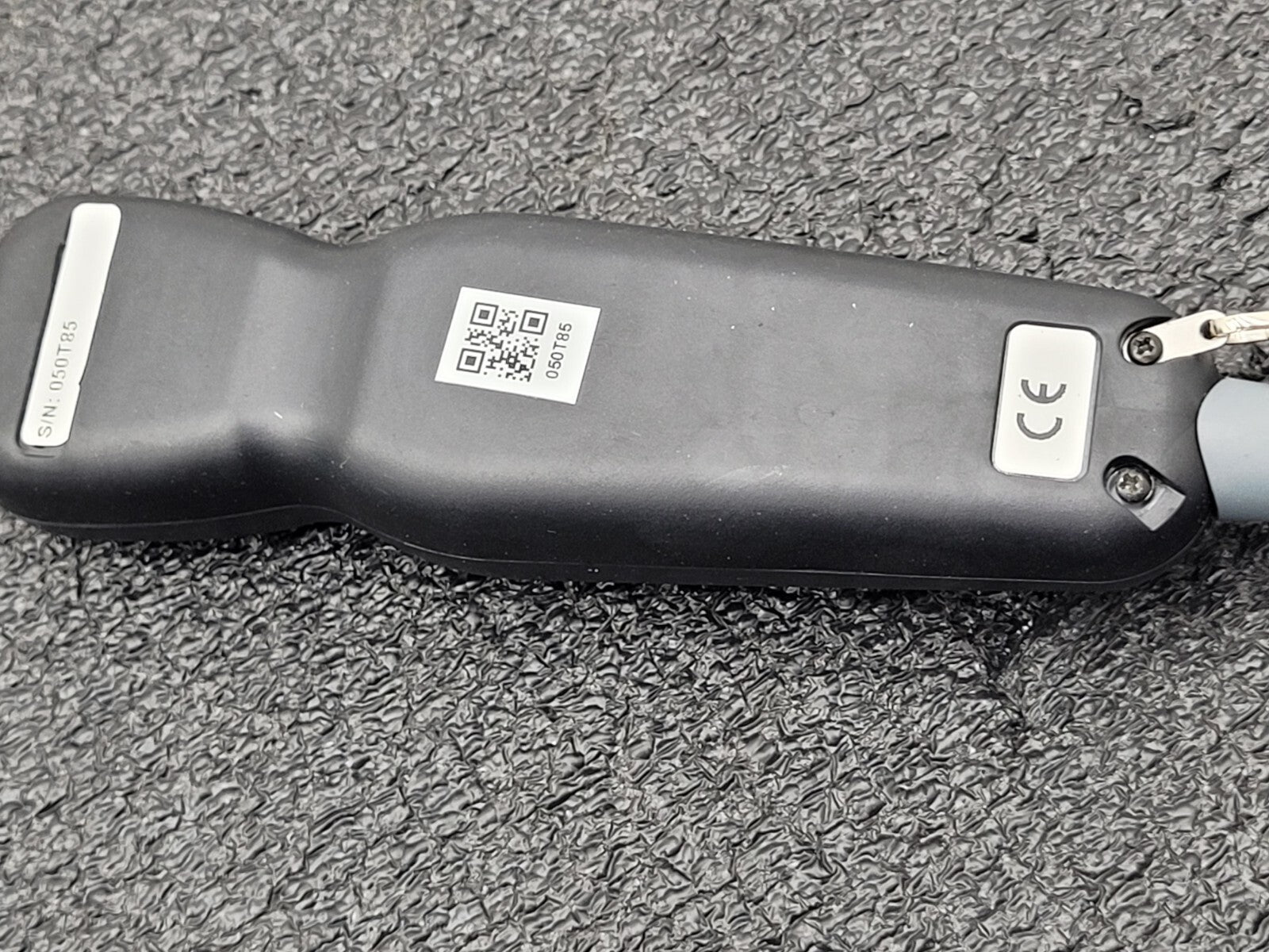 Dwyer Digital Thermo Anemometer Model 471B Air velocity 0-6000 FPM,-20 to 212°F