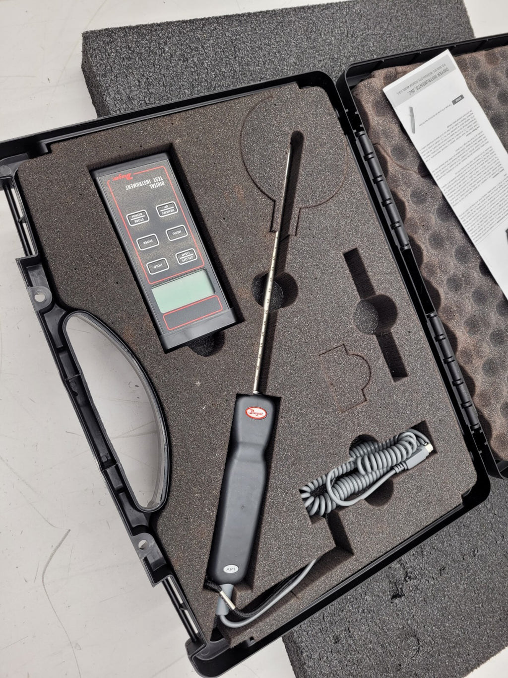 Dwyer Digital Thermo Anemometer Model 471B Air velocity 0-6000 FPM,-20 to 212°F