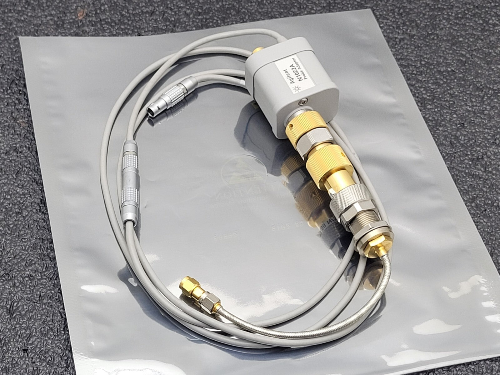 Agilent N1022A Probe Adapter 86100 Infiniium DCA Mainframe Compatible