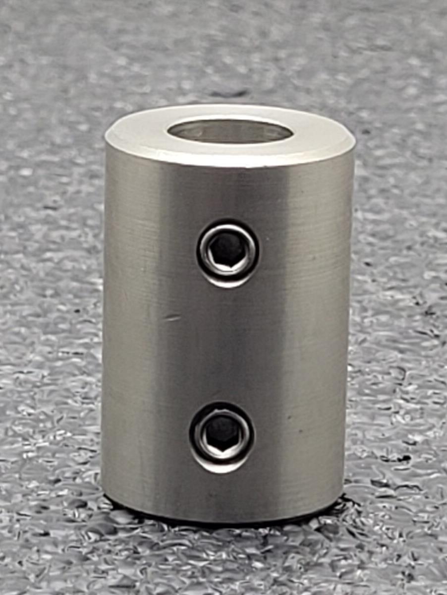 Lot of 8x  RC-050-S 1/2" Bore RIGID COUPLING SHAFT SET SCREW STAINLESS.