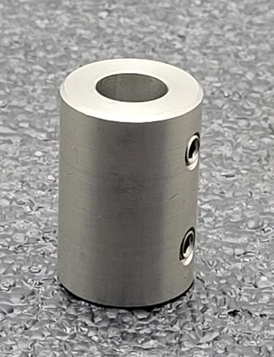 Lot of 8x  RC-050-S 1/2" Bore RIGID COUPLING SHAFT SET SCREW STAINLESS.