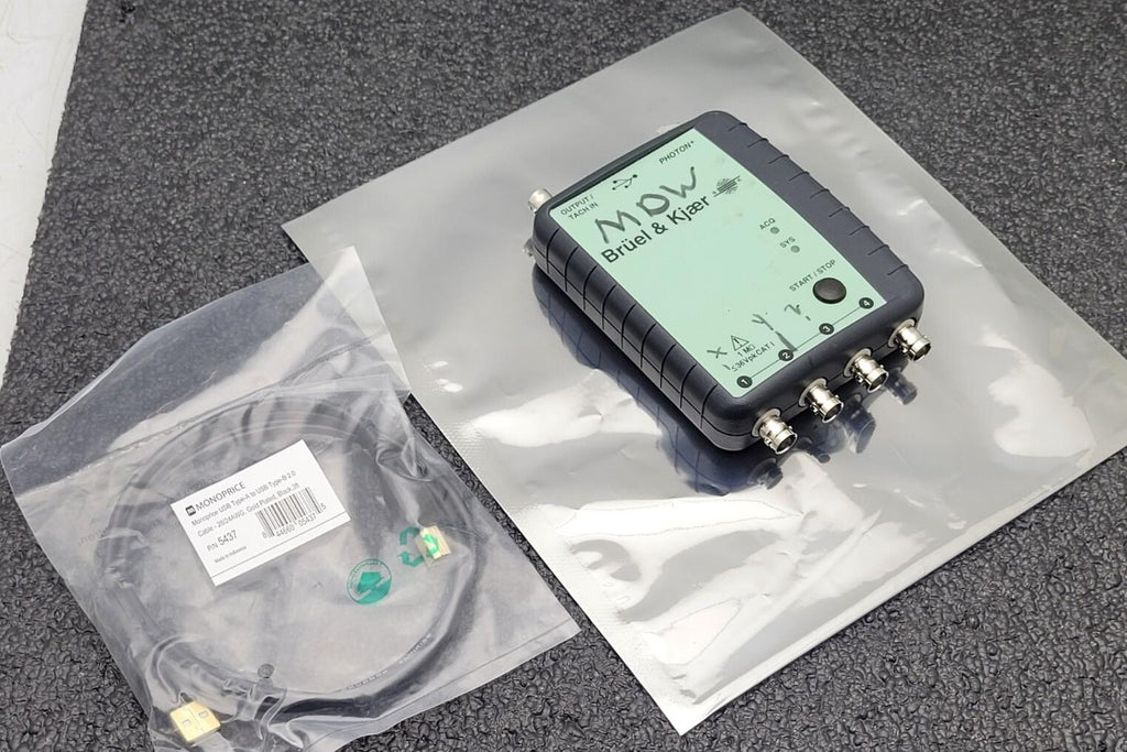 BRUEL & KJAER  Photon+ USB Dynamic Signal Analyzer for Noise and Vibration