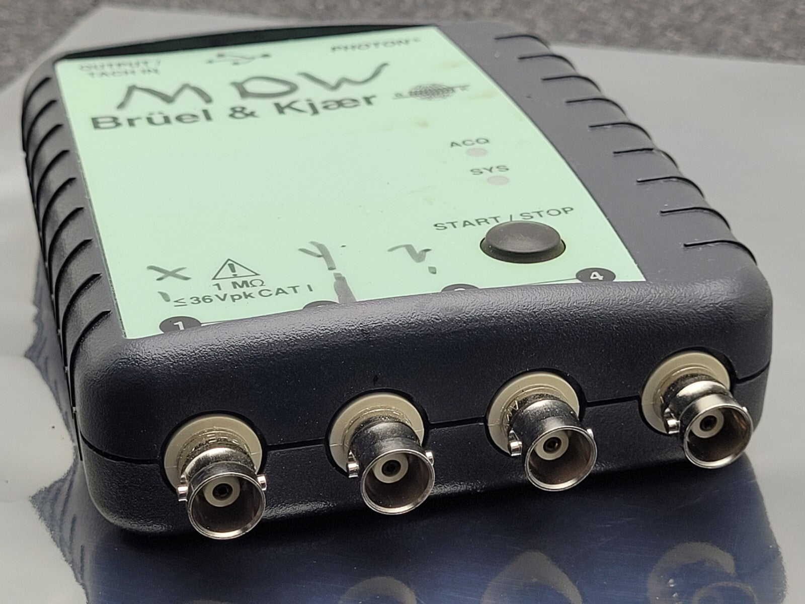 BRUEL & KJAER  Photon+ USB Dynamic Signal Analyzer for Noise and Vibration