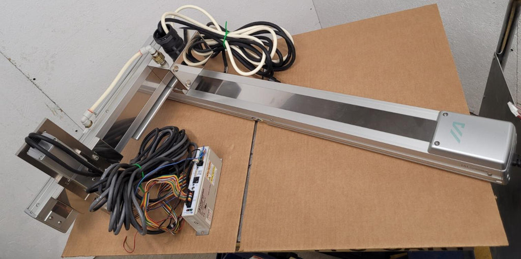 IAI 3 Axis Linear Robot Pick and Place Arm 24x8x6" travel approx 24VDC Driver