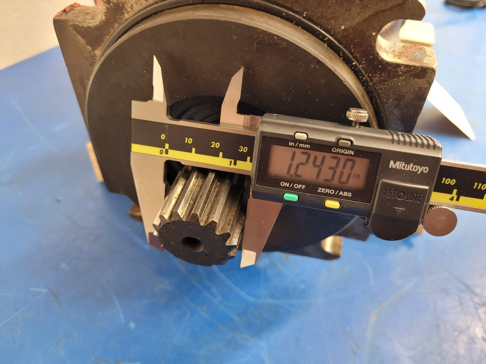 Danfoss Sunsource R83026250 JRL-S65C-CR-25 Viariable Hydraulic Piston Pump C