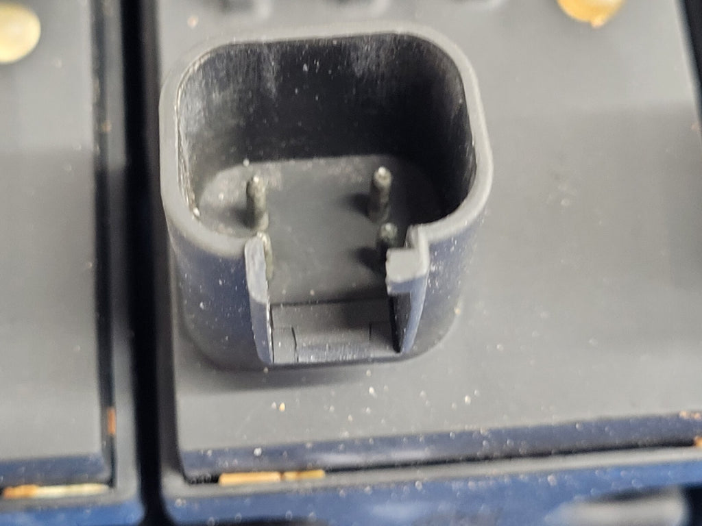 Danfoss PVG 32  5 x Proportional Hydraulic Valve 159B5162 Block 230 Bar [ B ]