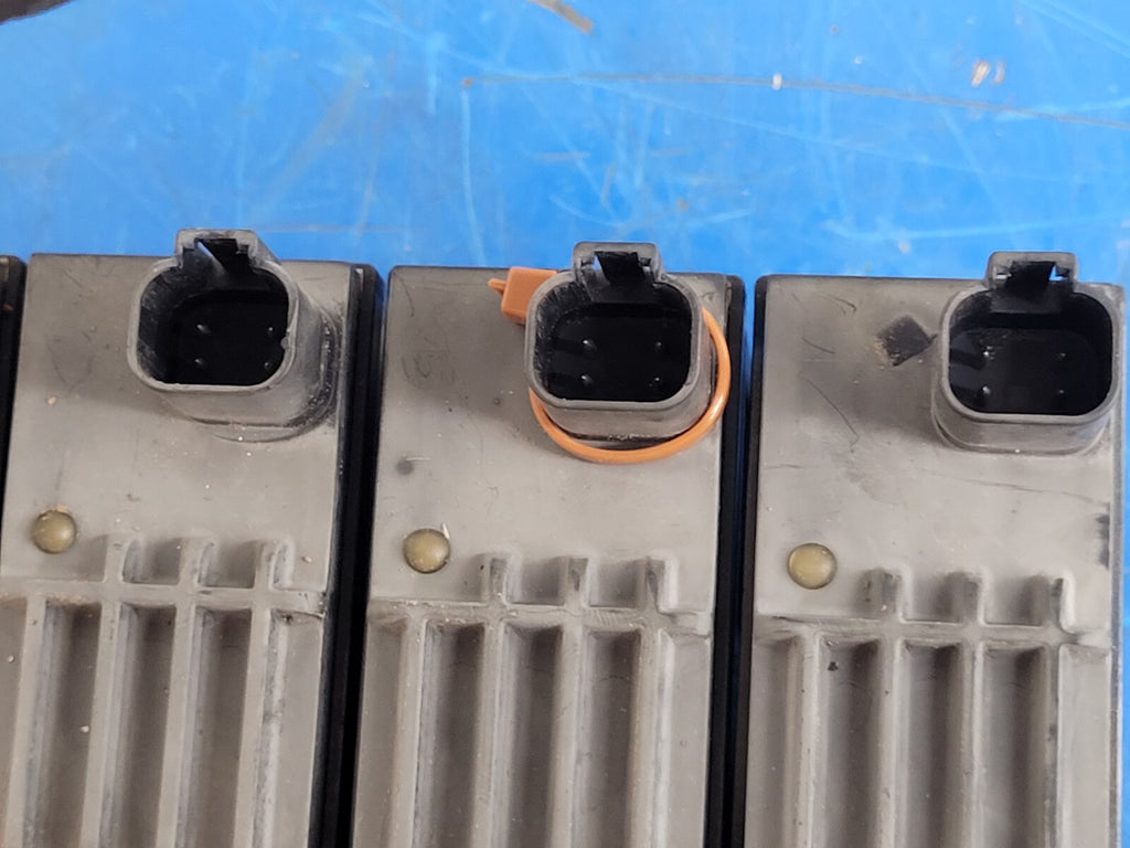 Danfoss PVG 32  6x Proportional Hydraulic Valve  Block 157B4292 Servo [ C ].