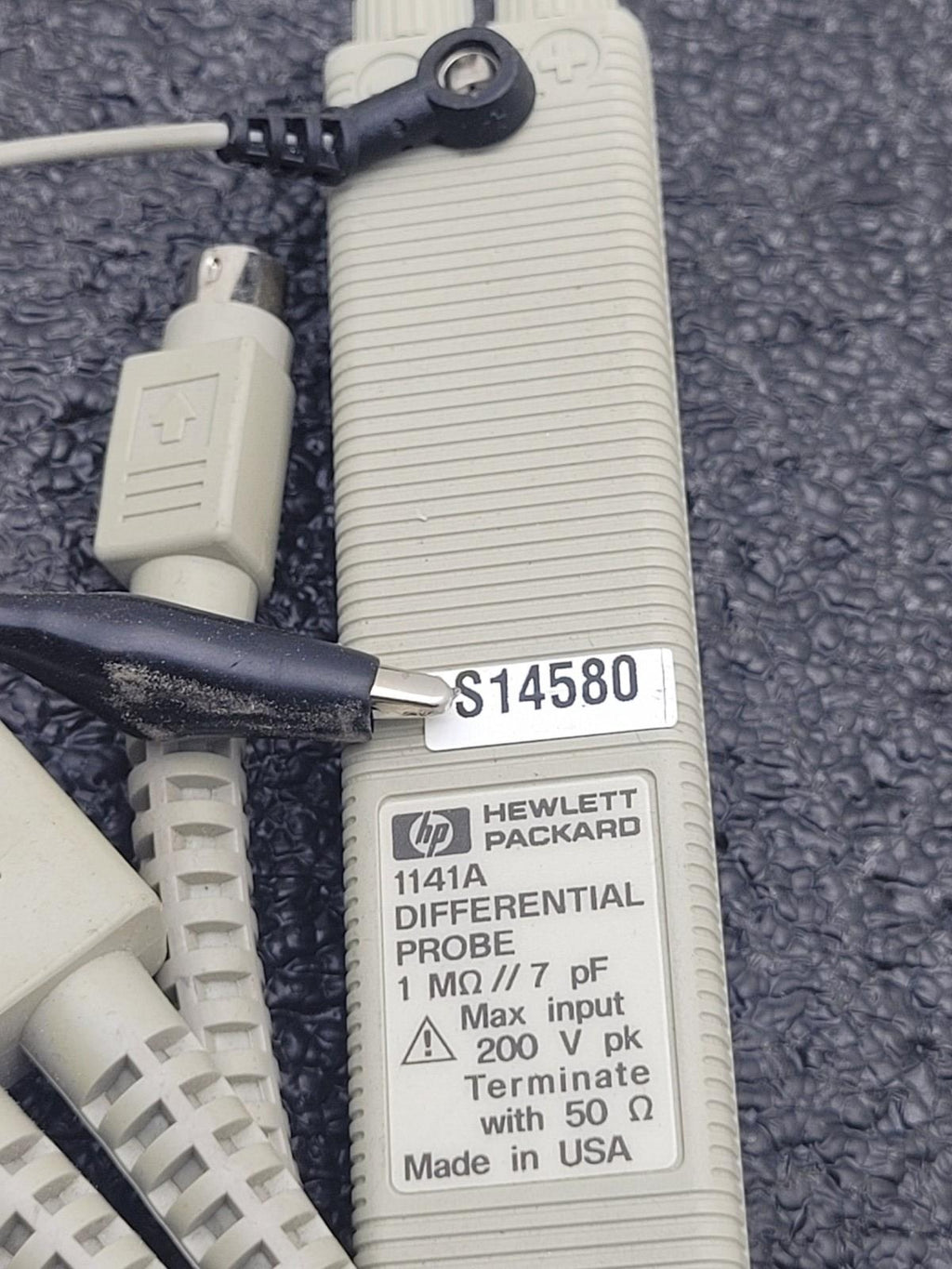 Lot of 2 HP Agilent 1141A Differential Probe