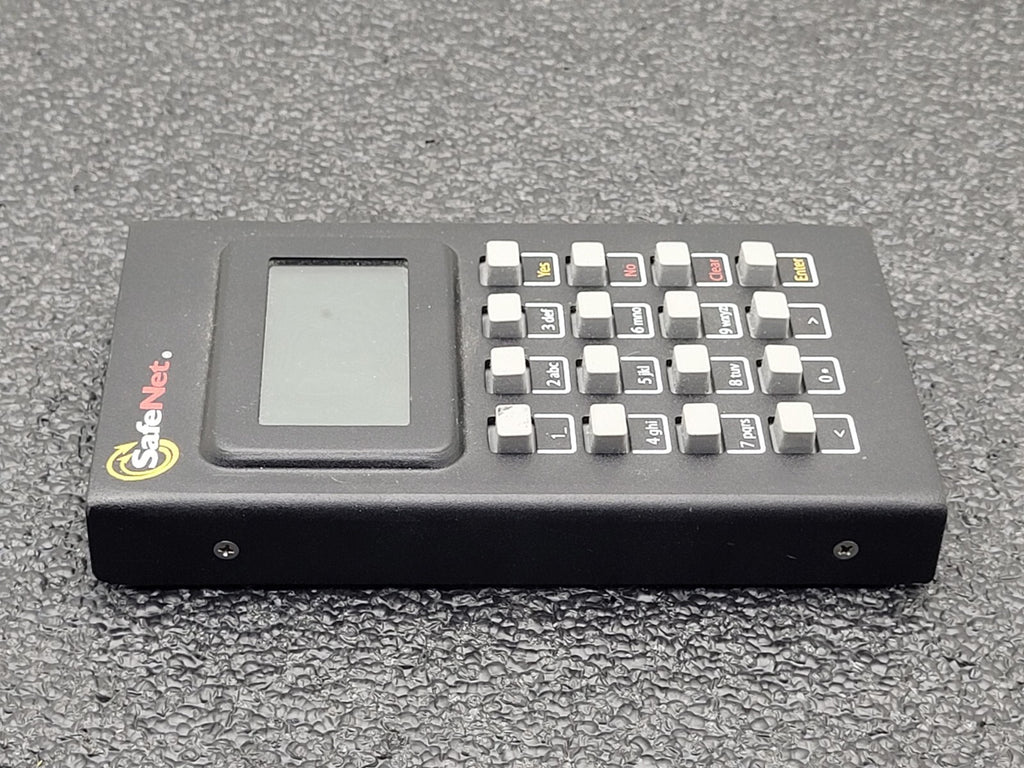 SAFENET LUNA PDE-04-0102 KEYPAD 808-00012-002 Rev E