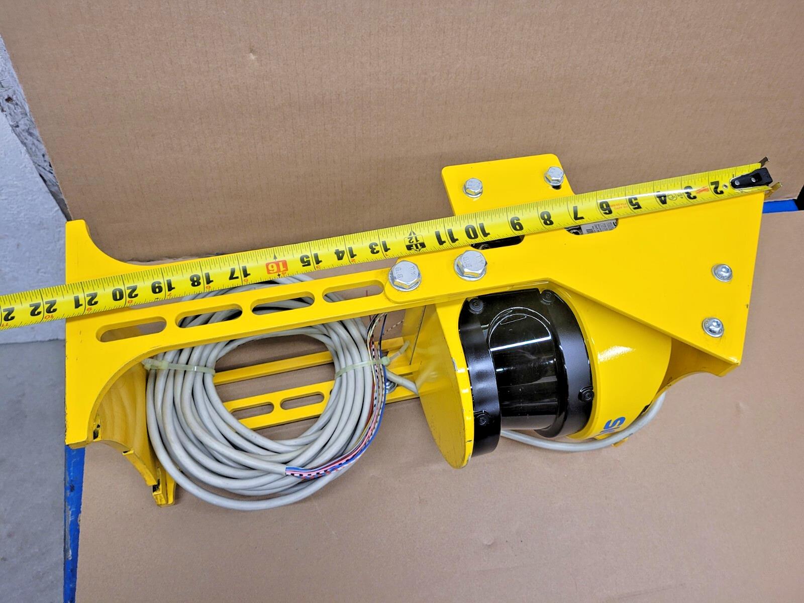SICK S30A-7011CA Laser Scanner 1023891 w/ S3000 Heavy Duty Mounting Bracket