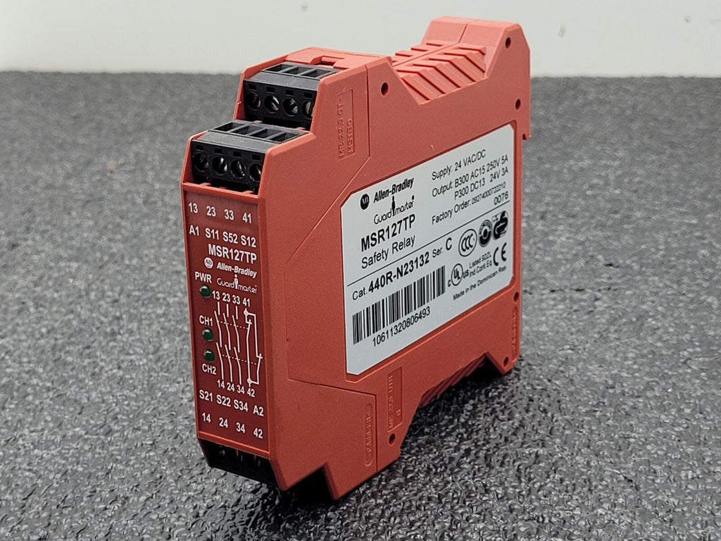 Allen Bradley 440R-N23132 Ser C GuardMaster Safety Relay MSR127TP 24V AC/DC