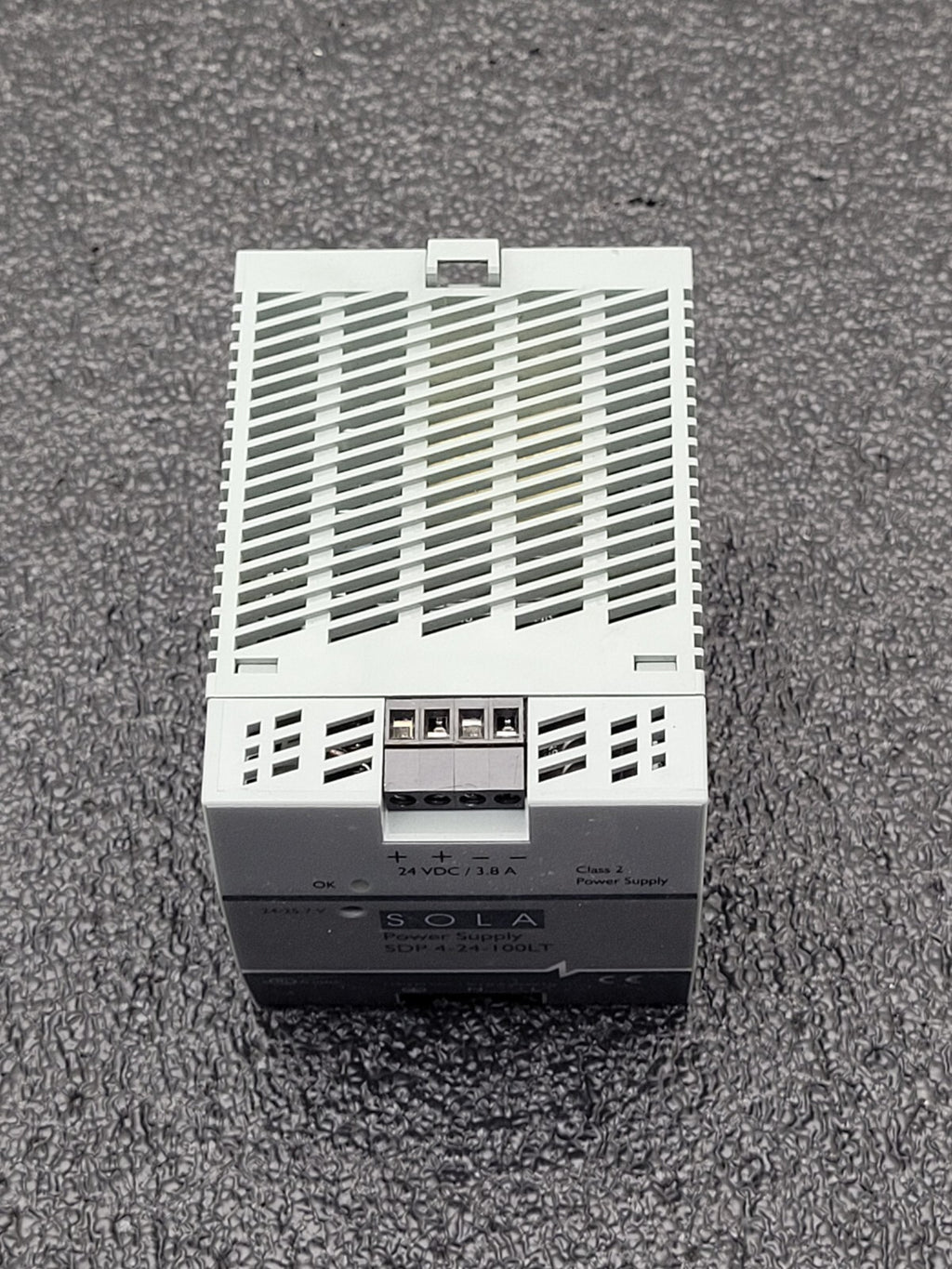 SOLA / Power Supply / SDP 4-24-100LT 115-230VAC Input 24VDC 3.8A Ouput Din Rail