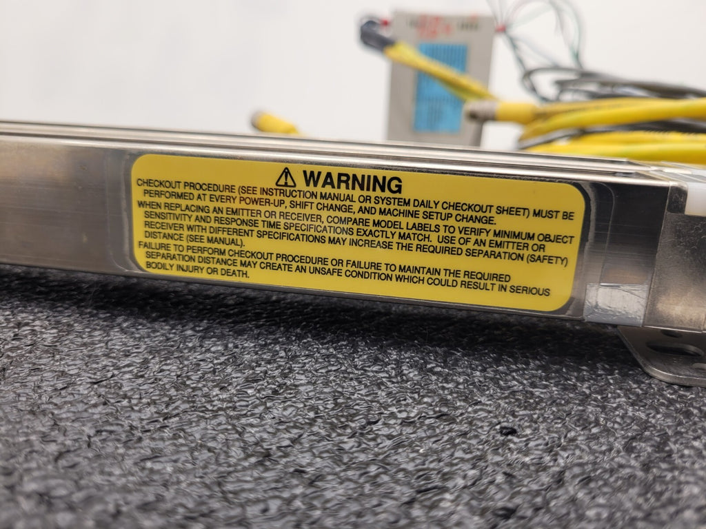 Banner USE2012NP2 & USR2012NP2 MICRO-SCREEN ESD  20" Light Curtain Screen "H"