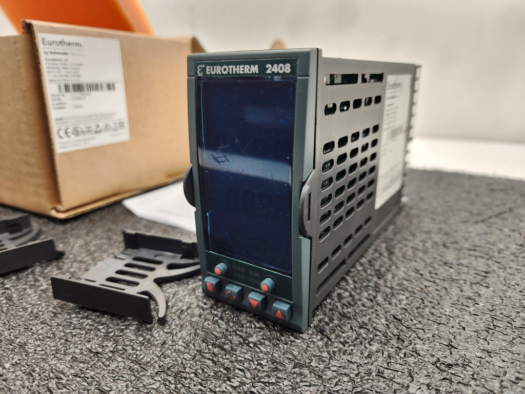 EUROTHERM Controller 2408  Temperature / Process Controller/ Programmer