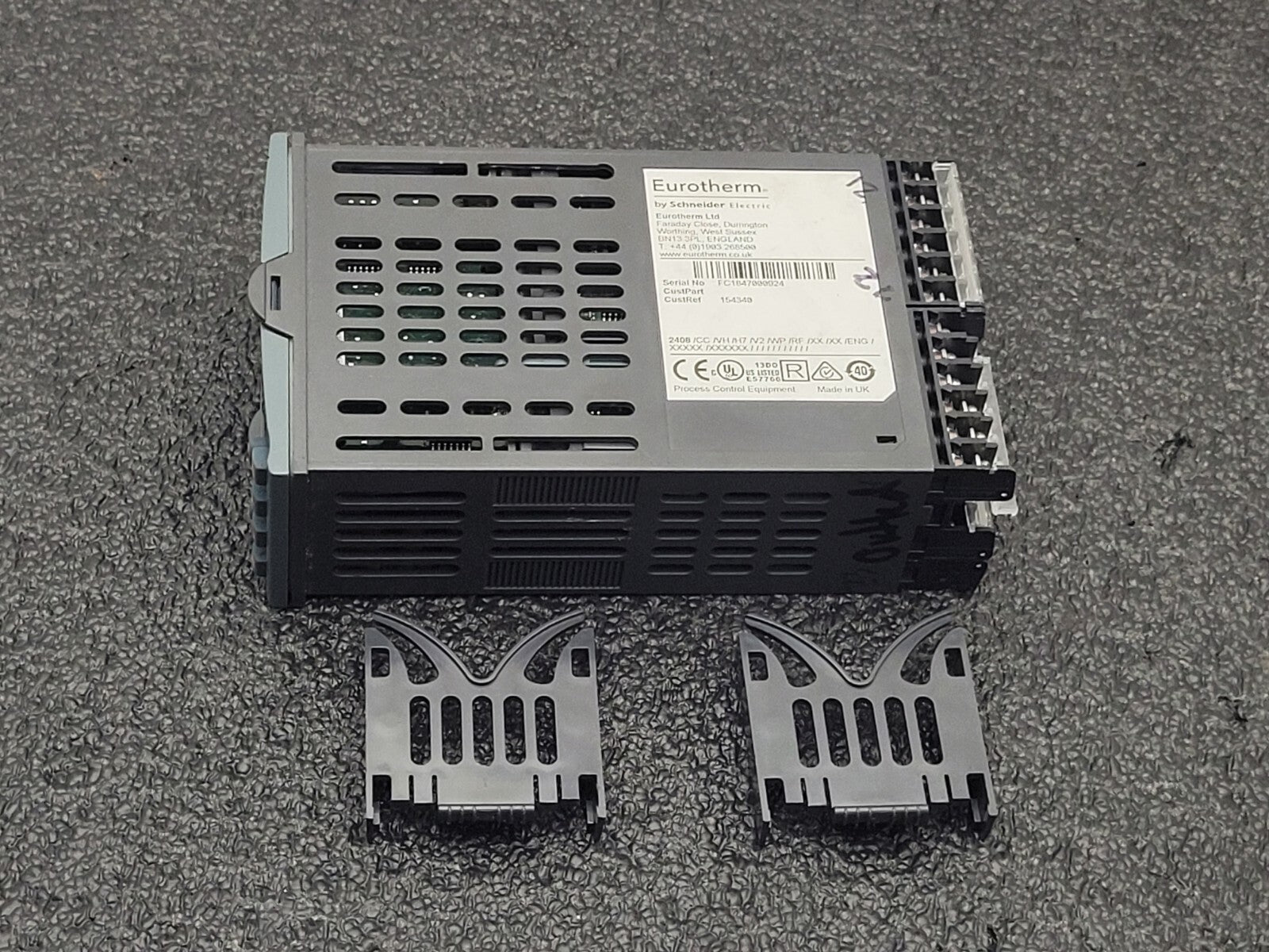 EUROTHERM Controller 2408  Temperature / Process Controller/ Programmer