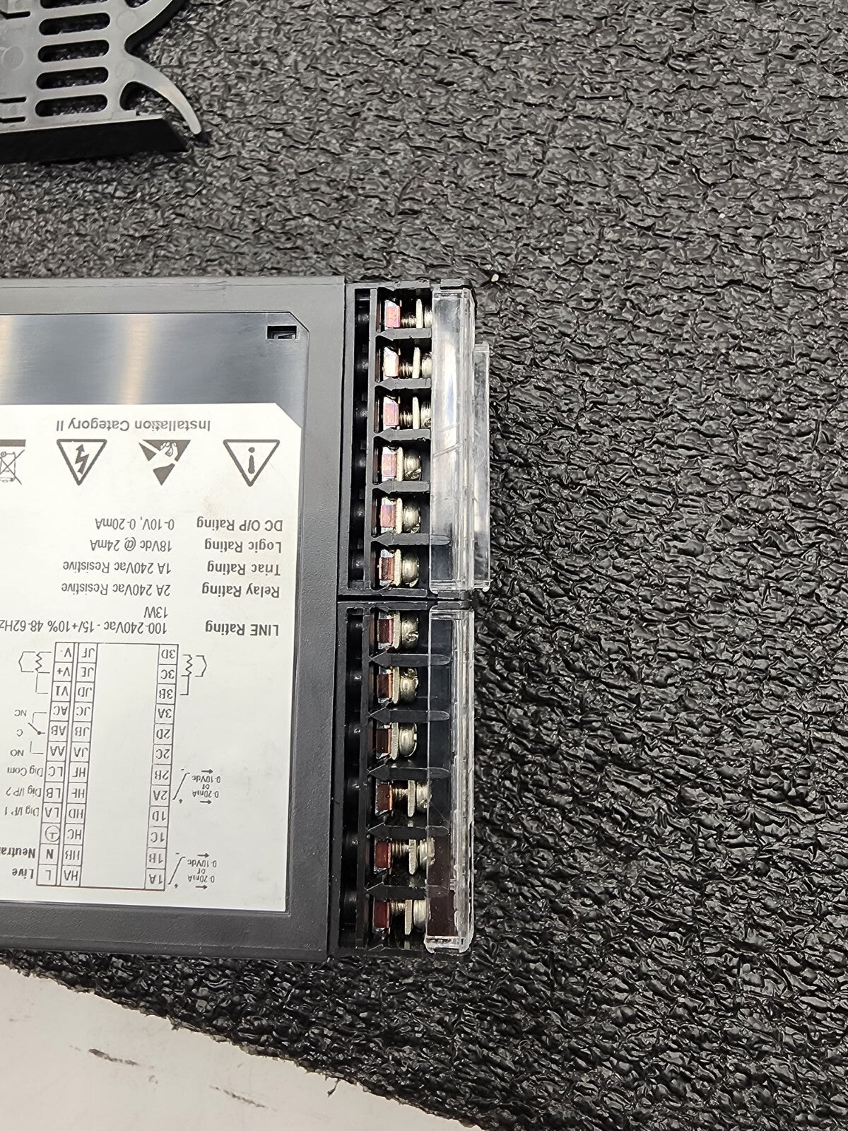 EUROTHERM Controller 2408  Temperature / Process Controller/ Programmer