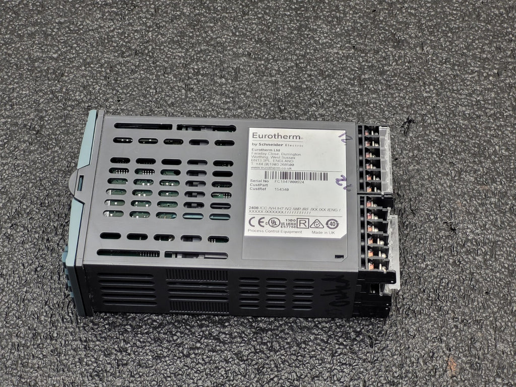 EUROTHERM Controller 2408  Temperature / Process Controller/ Programmer