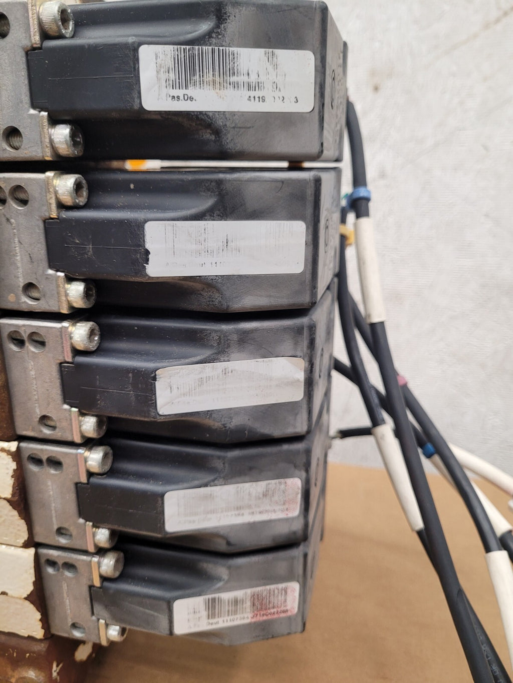 Danfoss PVG 32 5x Proportional Hydraulic Servo + Manual Valve 159S8891 [F]