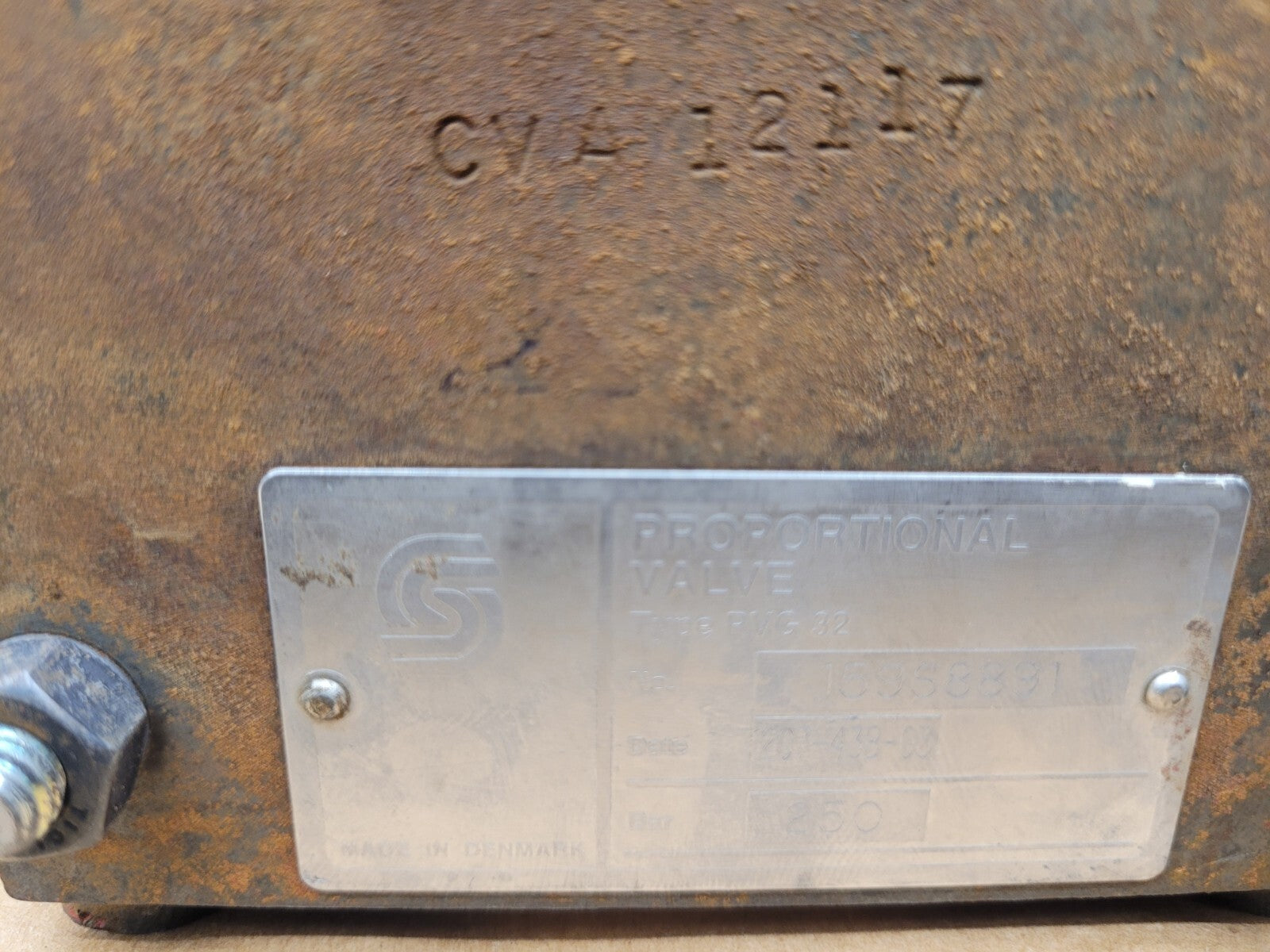 Danfoss PVG 32 5x Proportional Hydraulic Servo + Manual Valve 159S8891 [F]