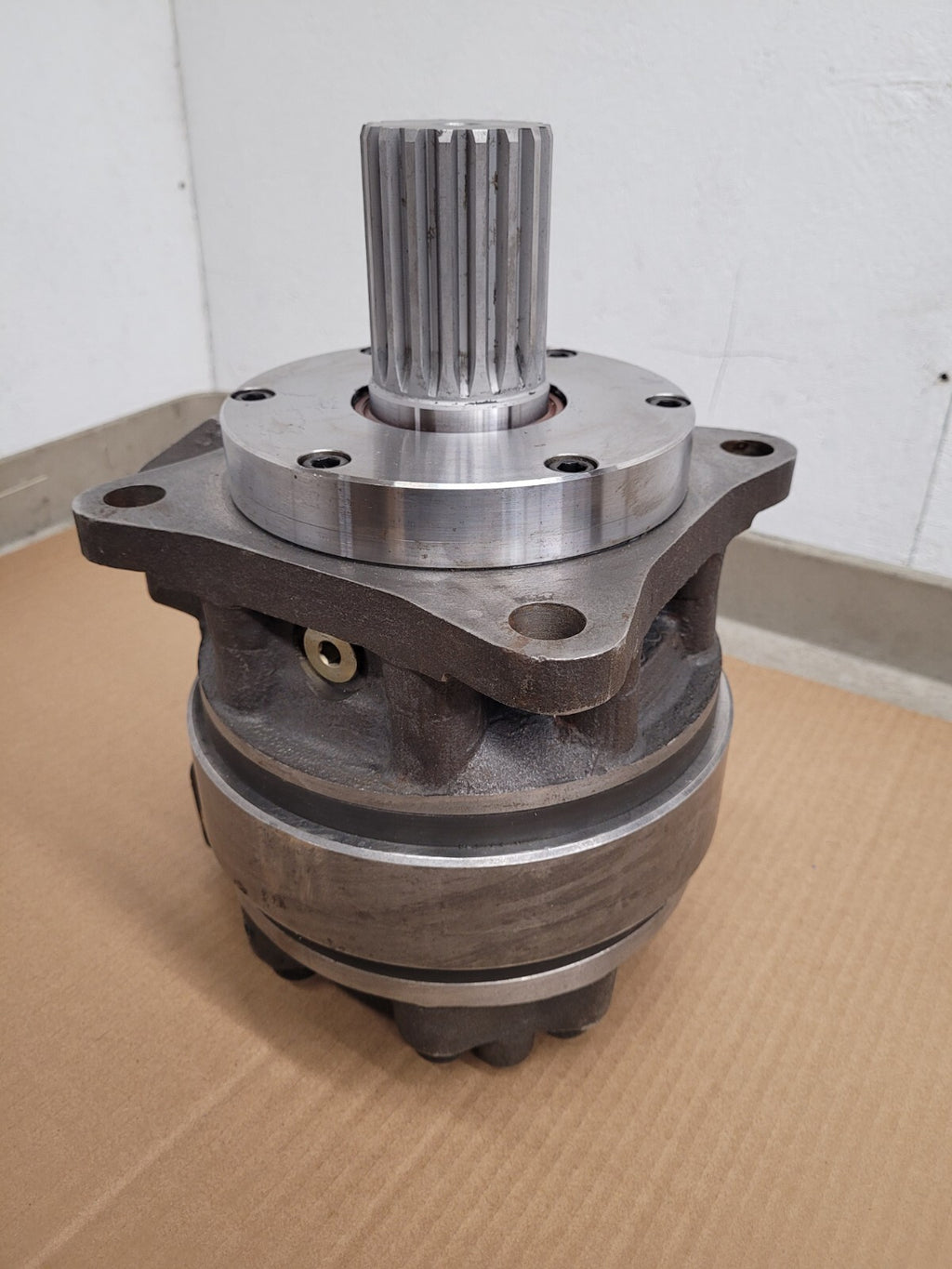 Rineer Rexroth Bosch M037-D2-012-31-T1-TVD-000 Hydraulic Vane Motor
