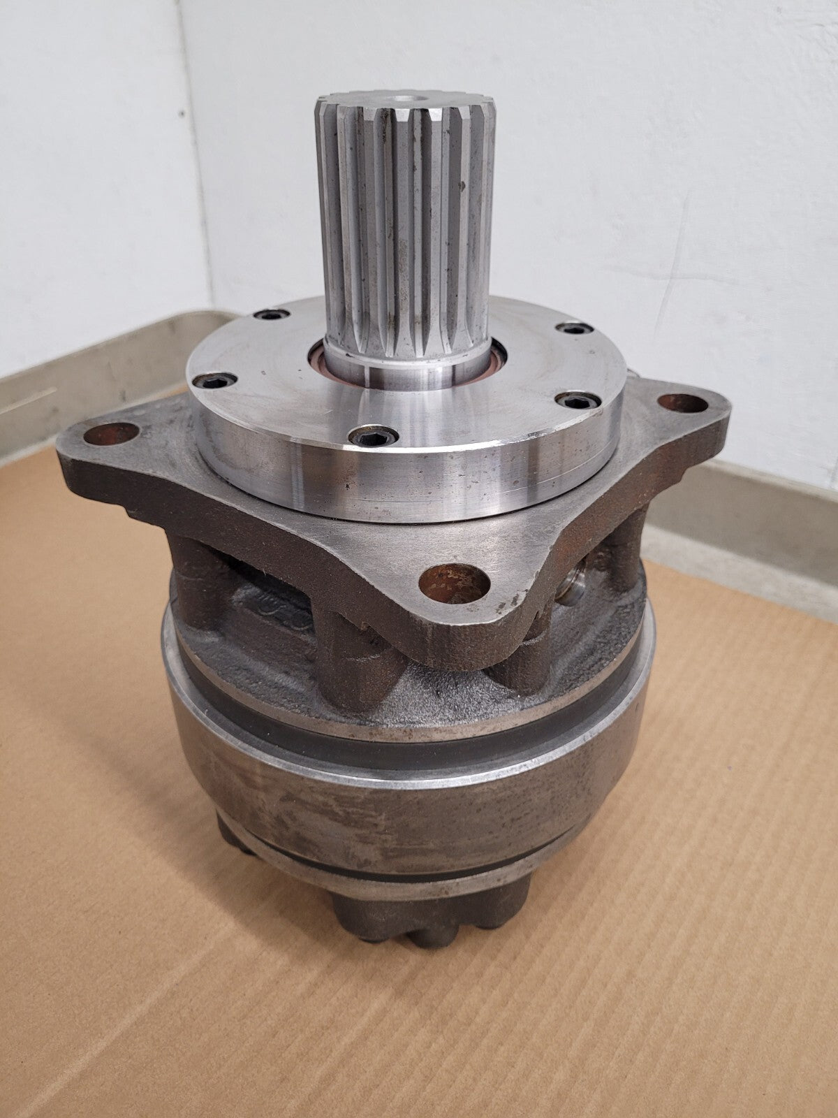 Rineer Rexroth Bosch M037-D2-012-31-T1-TVD-000 Hydraulic Vane Motor
