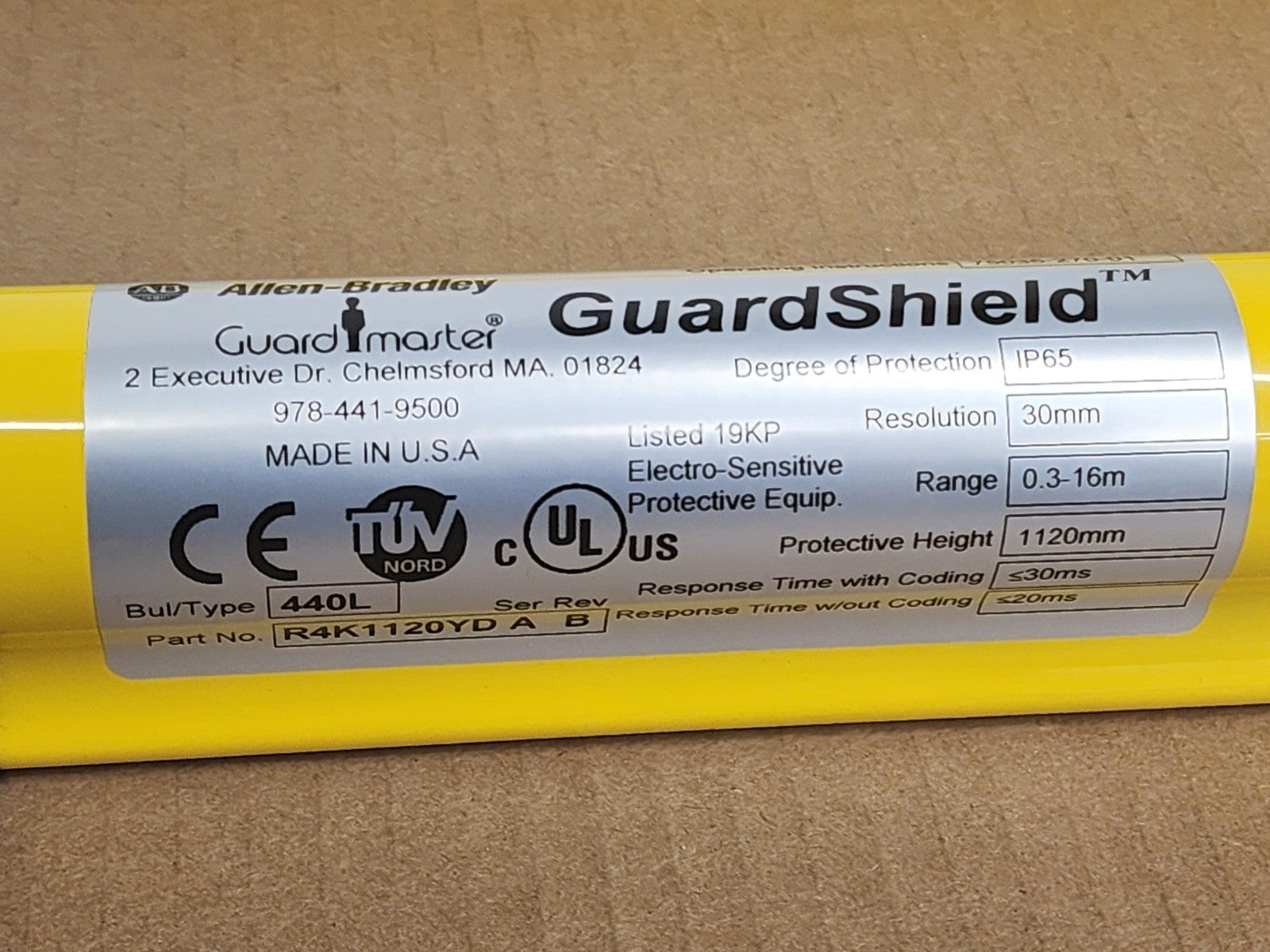 Allen Bradley GuardShield Light Curtain Pair R4K1120YD AB T4K1120YD AA 1120mm